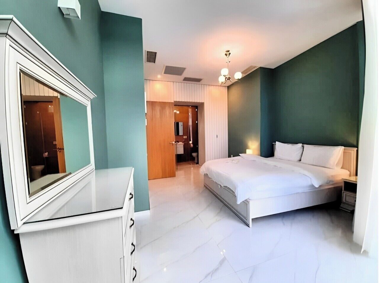 Căn hộ dành cho gia đình, quang cảnh sông | 2 phòng ngủ, bàn, bàn ủi/dụng cụ ủi quần áo 