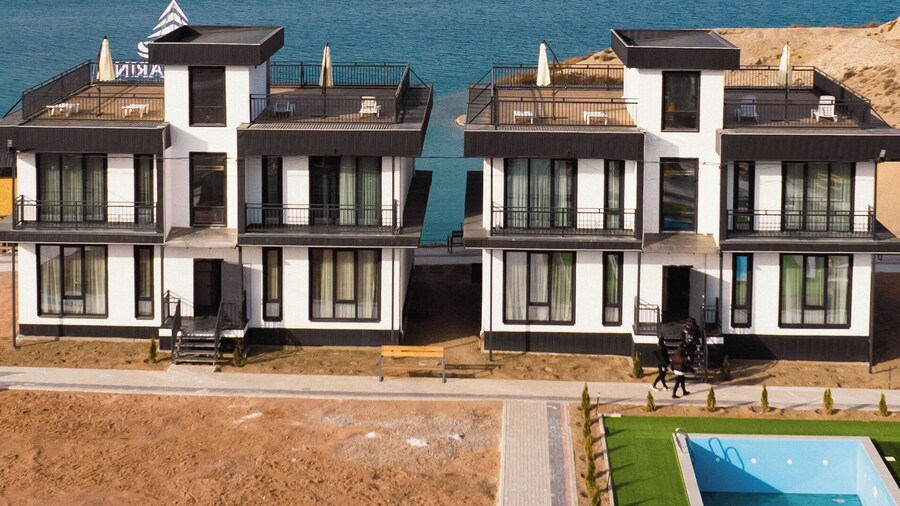 TONg Marina
