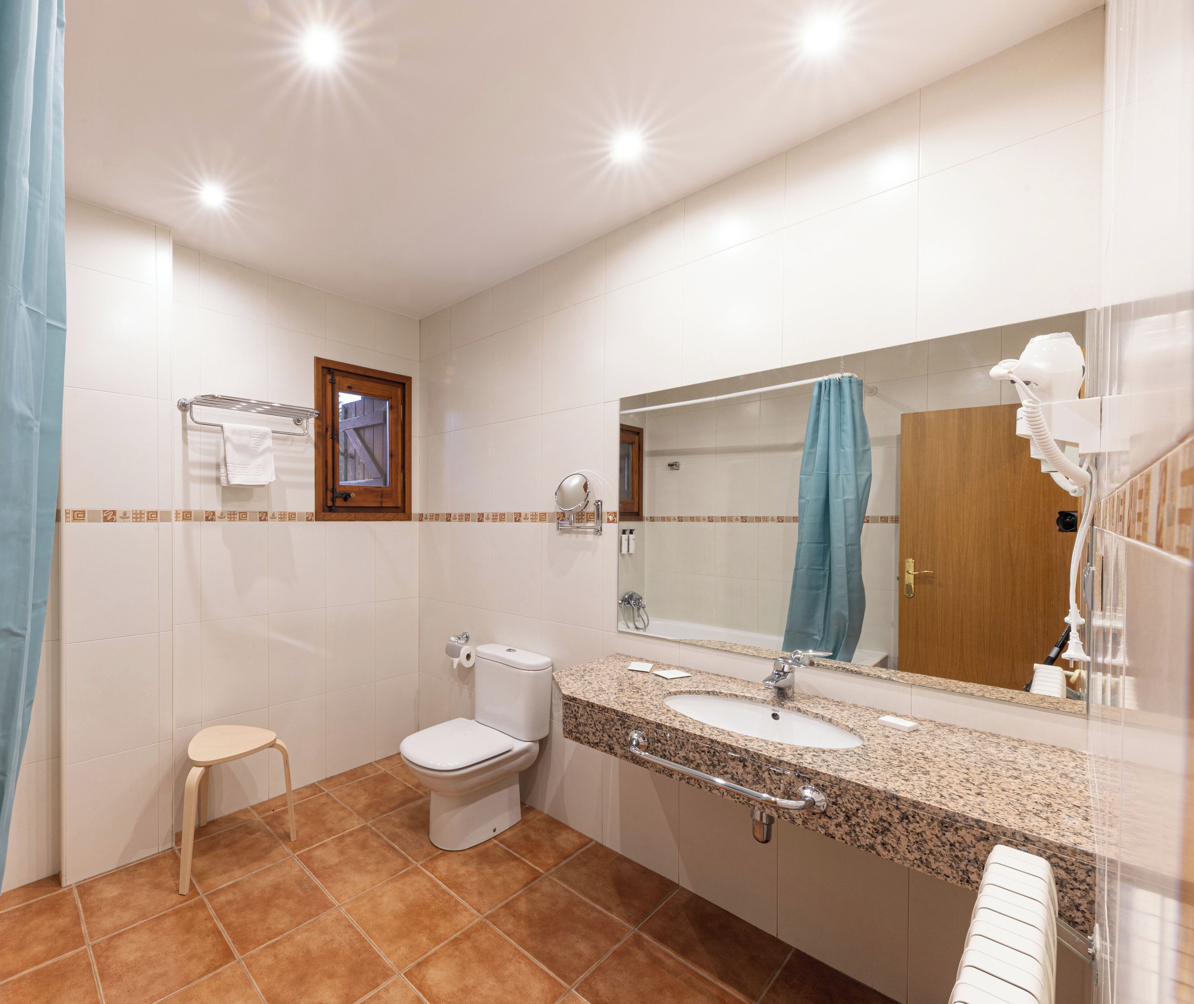 Photo - Hotel Restaurant Camp del Serrat