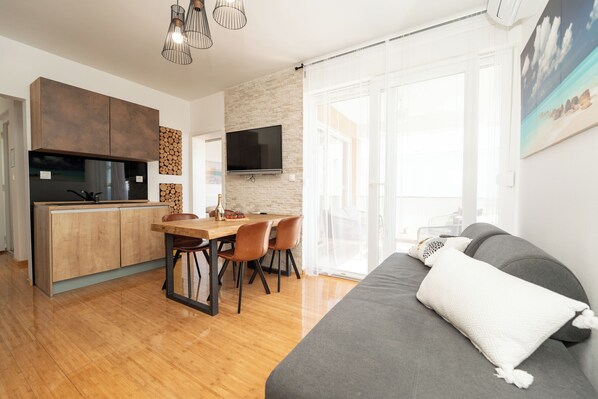 Apartment, 3 Bedrooms, Smoking, Balcony | Living room - Anabella Apartment - Jacuzzi & Infra Sauna (Novalja)