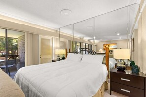 1 bedroom, desk, iron/ironing board, WiFi