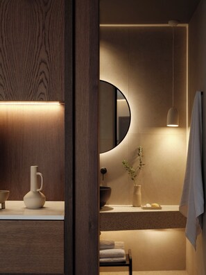 Premium Junior Suite with Private Plunge Pool & Sea View | Bathroom | Shower, free toiletries, hair dryer, bathrobes - Enarma Suites & Spa Wellness Retreat (Santorini)