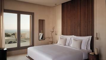 Caja de seguridad en la habitación y escritorio