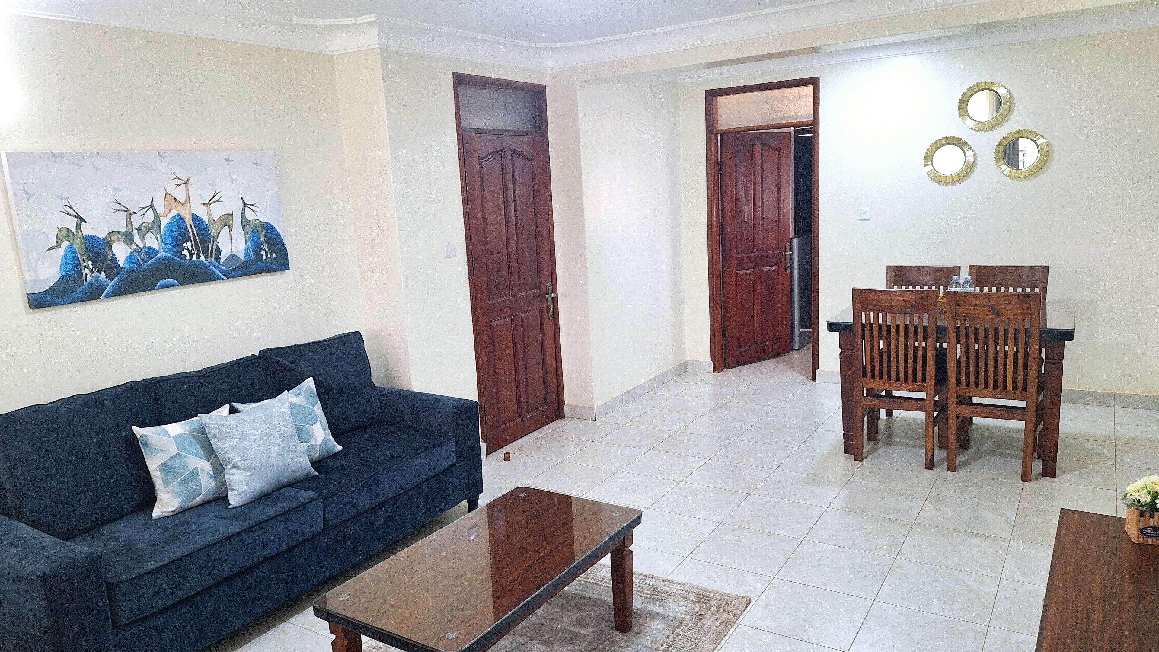 アパートメント 2 ベッドルーム ガーデンビュー | リビングルーム