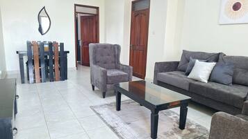 Apartamento, 2 habitaciones, vistas al jardín | Sala de estar