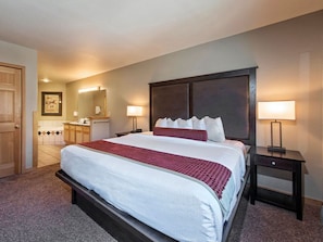 2 bedrooms, iron/ironing board, WiFi, bed sheets - 2 bed 2 bath Ski In/Out Breckenridge Grand Timber Lodge (Breckenridge)