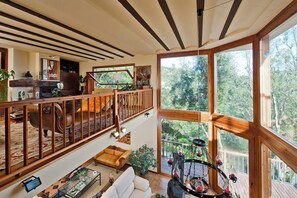 Interior - Fantastic house with sea views (CT)