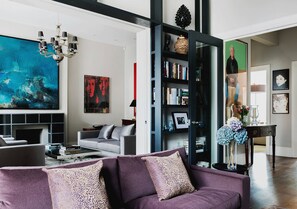Apartment (5 Bedrooms) | Living area | TV - Priory Road by Onefinestay (London)