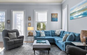 Smart TV, offices - Rooftop Views of Blue Mountain, Bikes, Pool (Santa Rosa Beach)