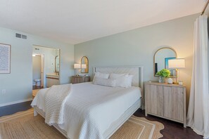 2 slaapkamers, een strijkplank/strijkijzer, wifi, beddengoed