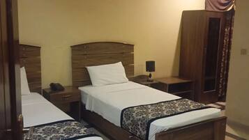 1 habitación, wifi y ropa de cama