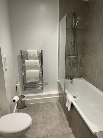 Hair dryer, towels, soap, shampoo. One Bedroom Apartment Newcastle Upon Tyne