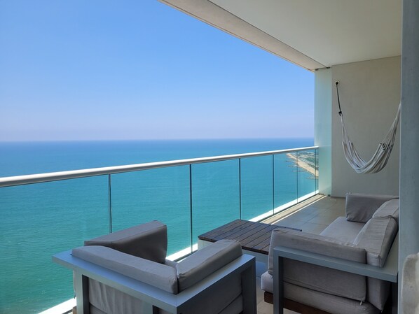 Apartment, Sea View | Terrace/patio -  H2 Bocagrande Vista al Mar-Bahía (Cartagena)