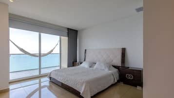 Apartamento, vistas al mar | Tabla de planchar con plancha y wifi gratis