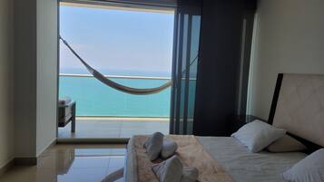 Apartment, Sea View | 2 bedrooms, iron/ironing board, free WiFi