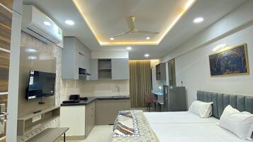 1 habitación y ropa de cama