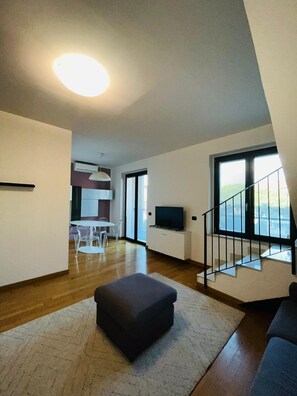 Interior detail - Nice Residence (Florence)