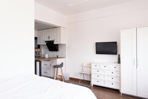 1 bedroom, in-room safe, iron/ironing board, WiFi