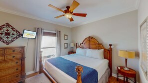 House, Multiple Beds, Balcony (Pelican Pass)
