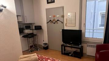 1 dormitori, wifi i roba de llit