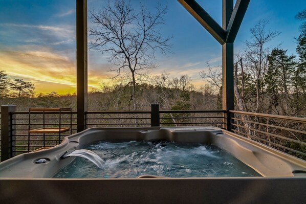 Outdoor spa tub - Location! New Indoor POOL Cabin! Sunset Mnt View! Hot tub, Games, Bunk Room! (Sevierville)