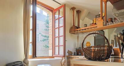 Château de Saint-Fargeau stables