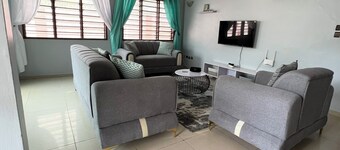 3-Bedroom Holiday Home - La Casa Cotonou