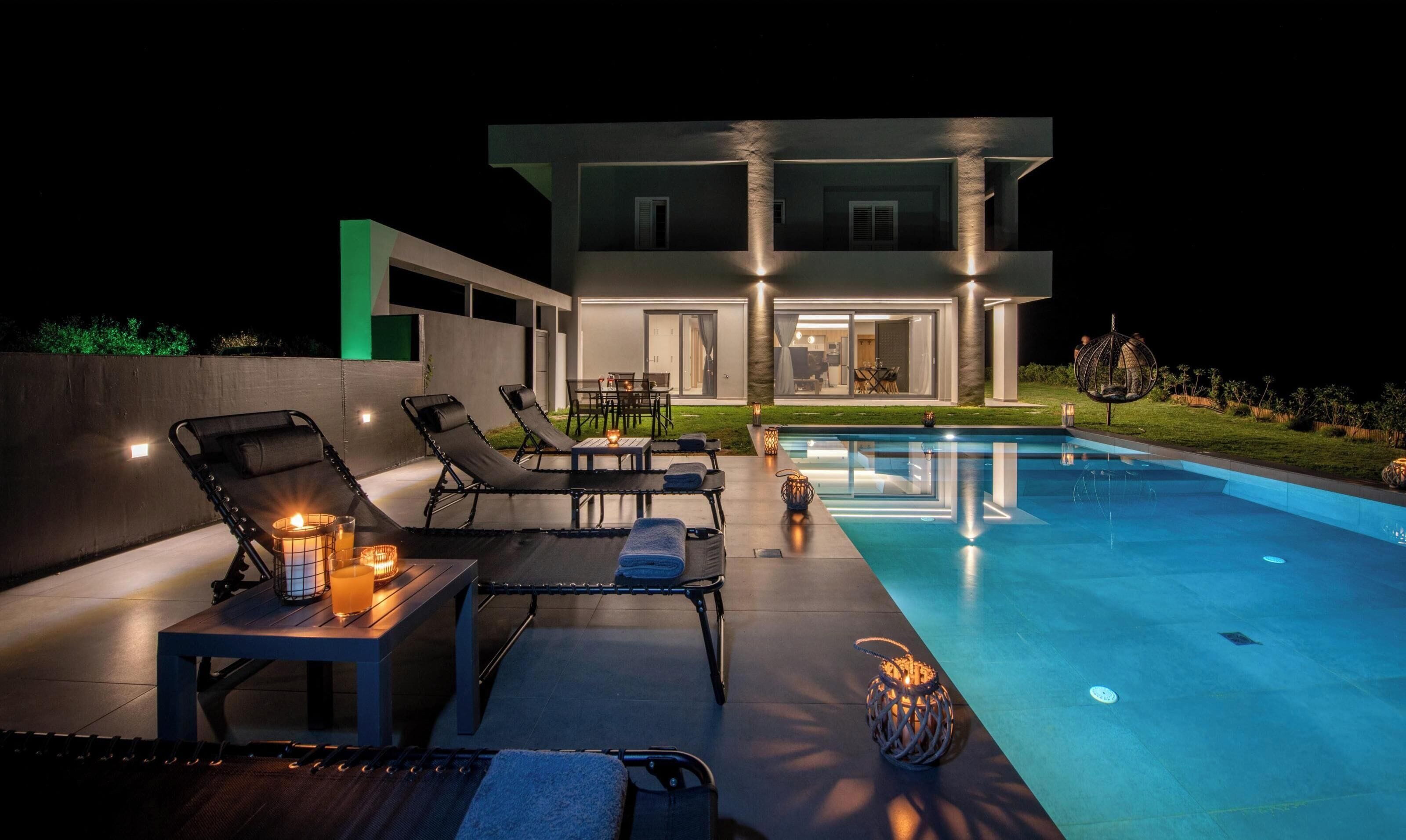 Outdoor pool, pool umbrellas, pool loungers