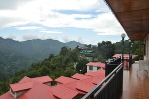 Exterior - The Banoak Homestay (Shimla)