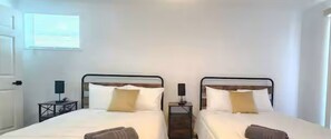 3 bedrooms, WiFi, bed sheets