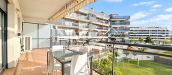 Modern apartment only 300 m. from the beach