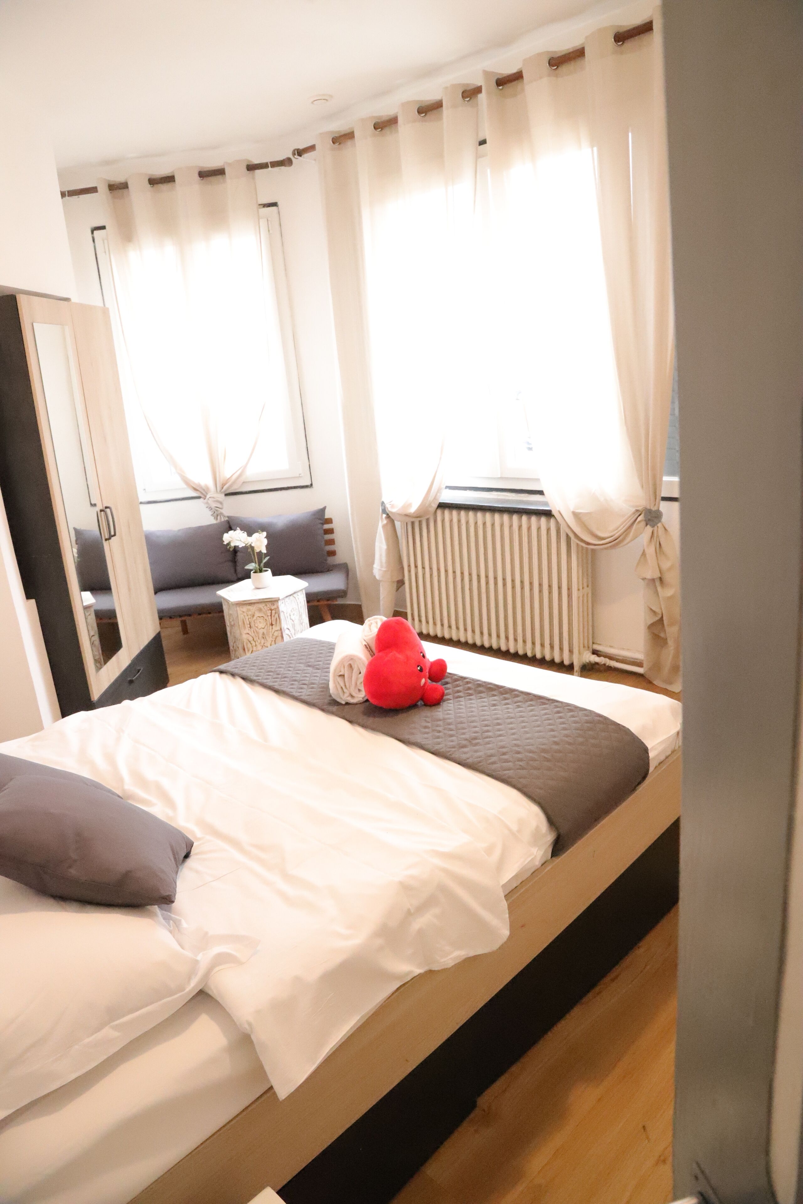 Classic Single Room | Free WiFi