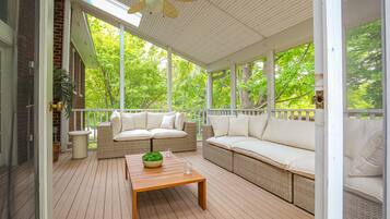 Smart TV, video games, books, computer monitors