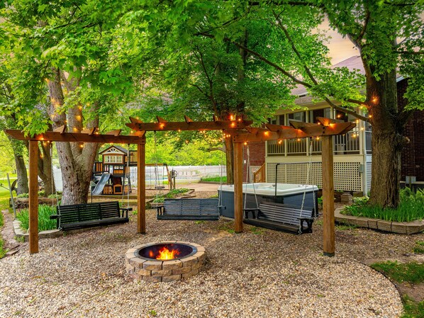 Bain à remous extérieur