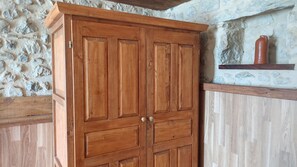 Interior - Apartamento piscina compartida  4 plazas con un baño.  (Tortell à)