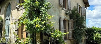 Idyllic converted gite barn amongst the orchards in sunflower country, SW France