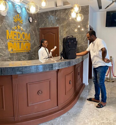 Résidence hôtelière MEDOM Palace, Bastos