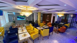 Kontinental morgenmad hver dag (7.5 XAF pr. person)