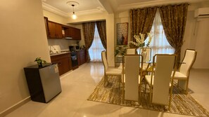 Suite Exécutive, vue ville | Cuisine privée