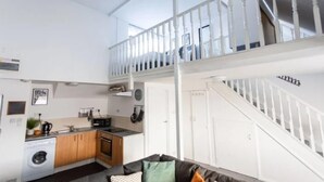Apartment | Interior - Loft Living Leigh-on-sea (Leigh-on-Sea)