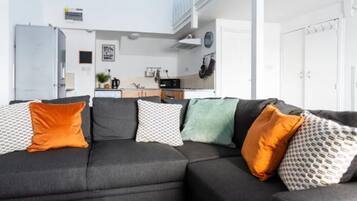 Apartment | Living area