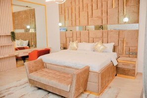 2 Schlafzimmer, Bügeleisen/Bügelbrett, WLAN