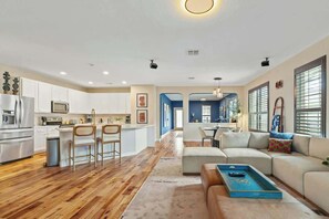 Imagen sin descripción, 2 de 77, botón