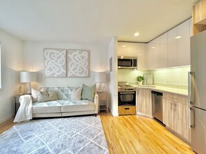Interior - Happy-Clean-New Home in Heart of NYC w/ wifi and laundry (New York)