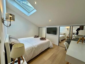3 habitaciones, tabla de planchar con plancha y wifi gratis 