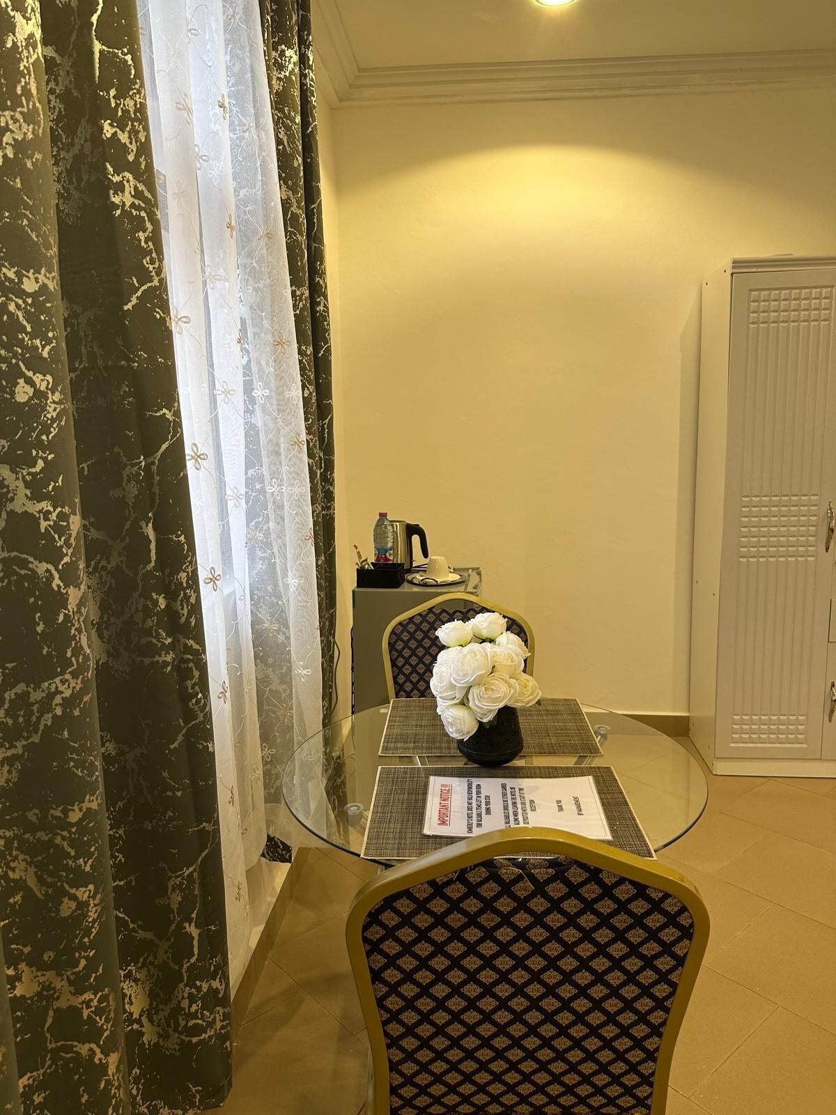 Chambre Exécutive | Draps fournis