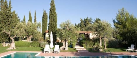 Piscina all'aperto