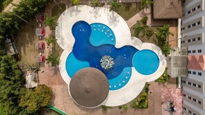Outdoor pool - HOTEL ROYAL GARDEN TUXPAN  (Tuxpan)
