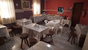 Frokostbuffé er inkludert hver dag