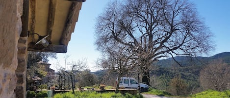 Enceinte de lâhĂ©bergement